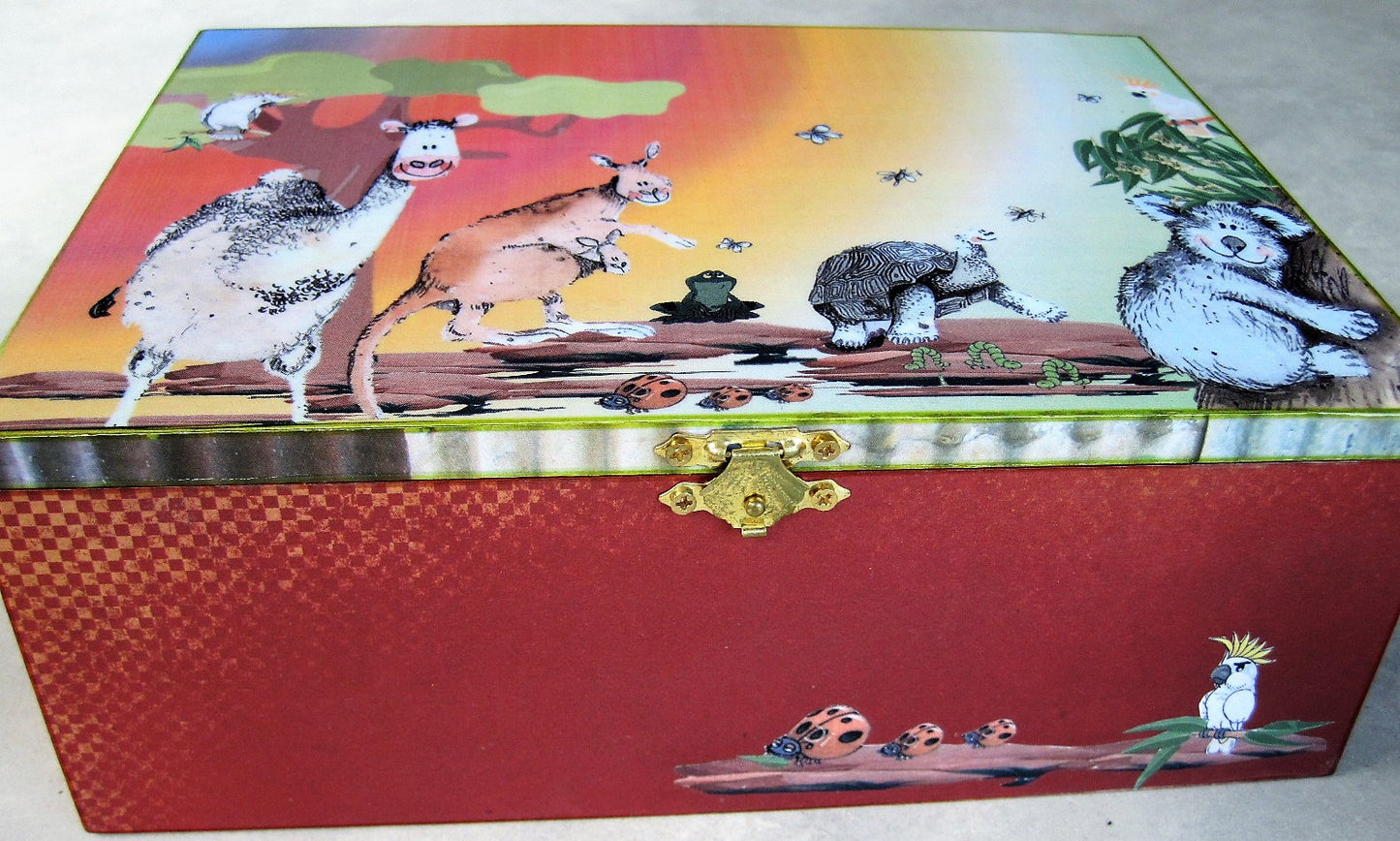Treasure Chest "Aussie Mates"