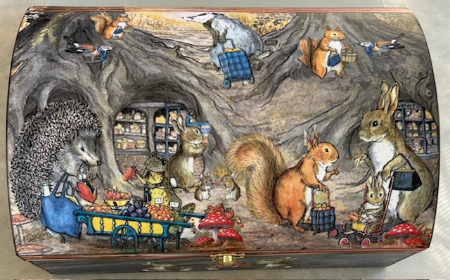 Treasure Chest ... Rabbits & Friends (Extra Large Chest)