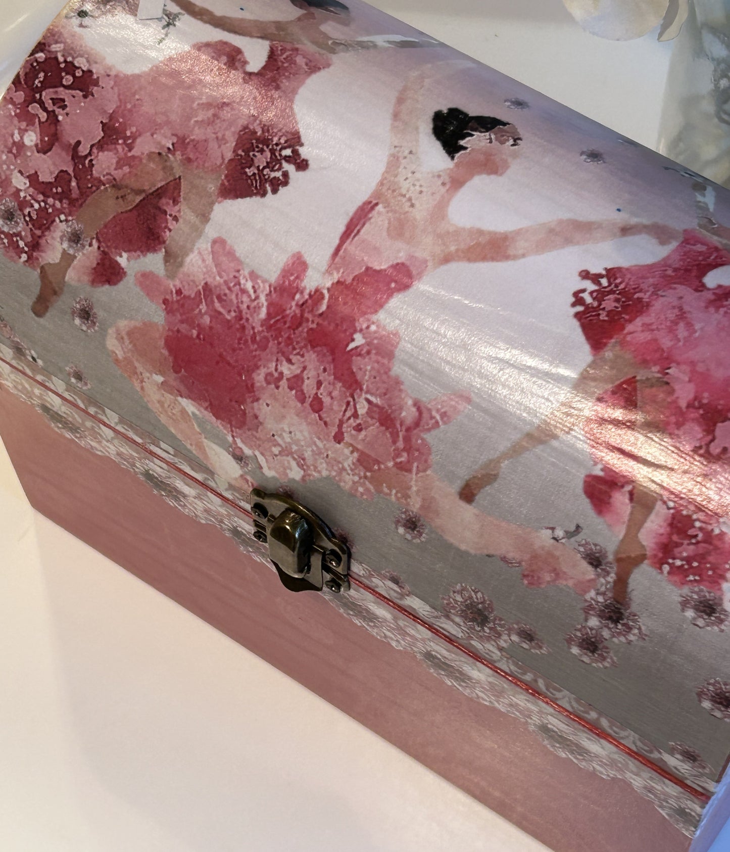 Treasure Chest ... Ballerinas