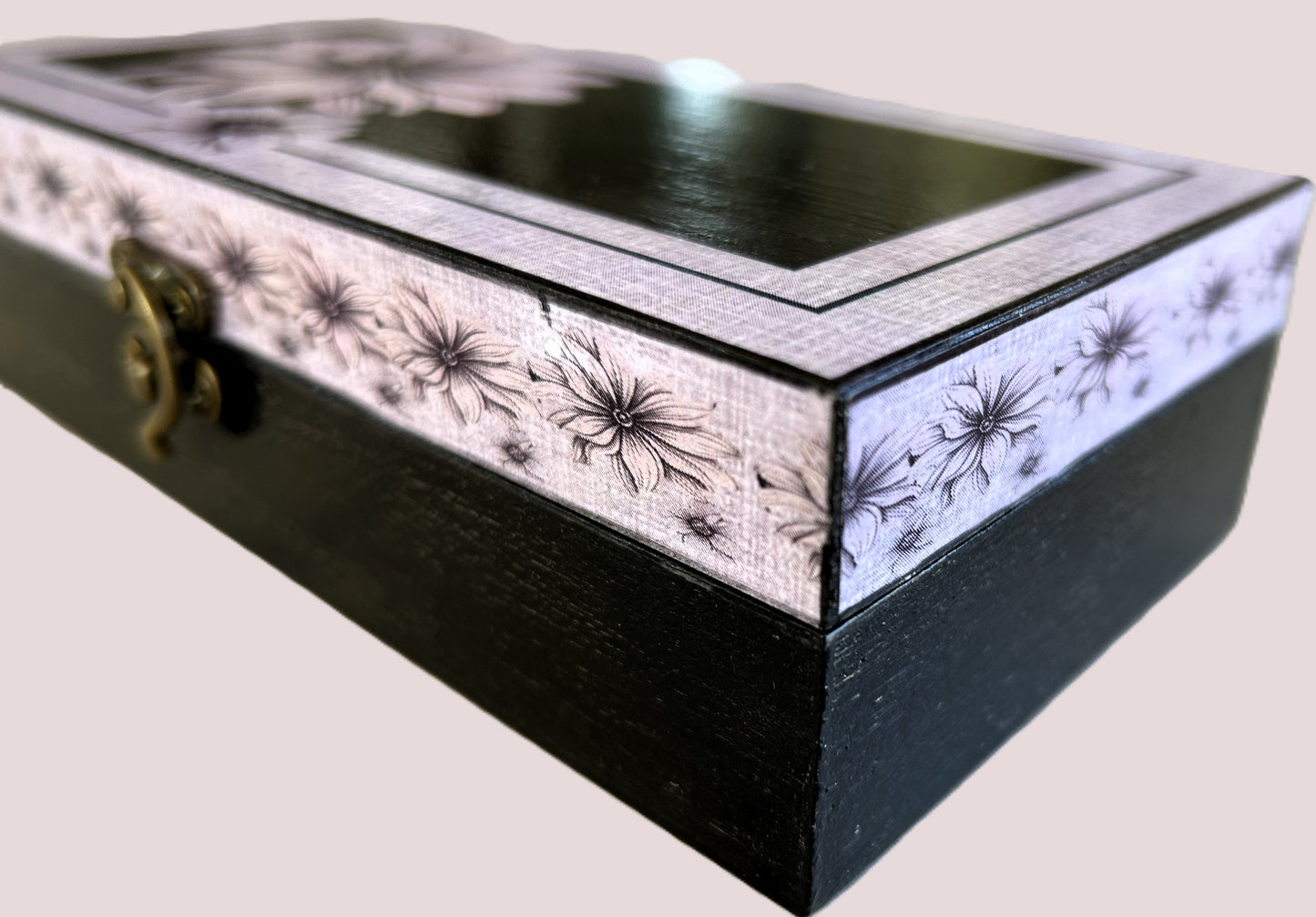 Trinkets and Treasures — Midnight Bloom